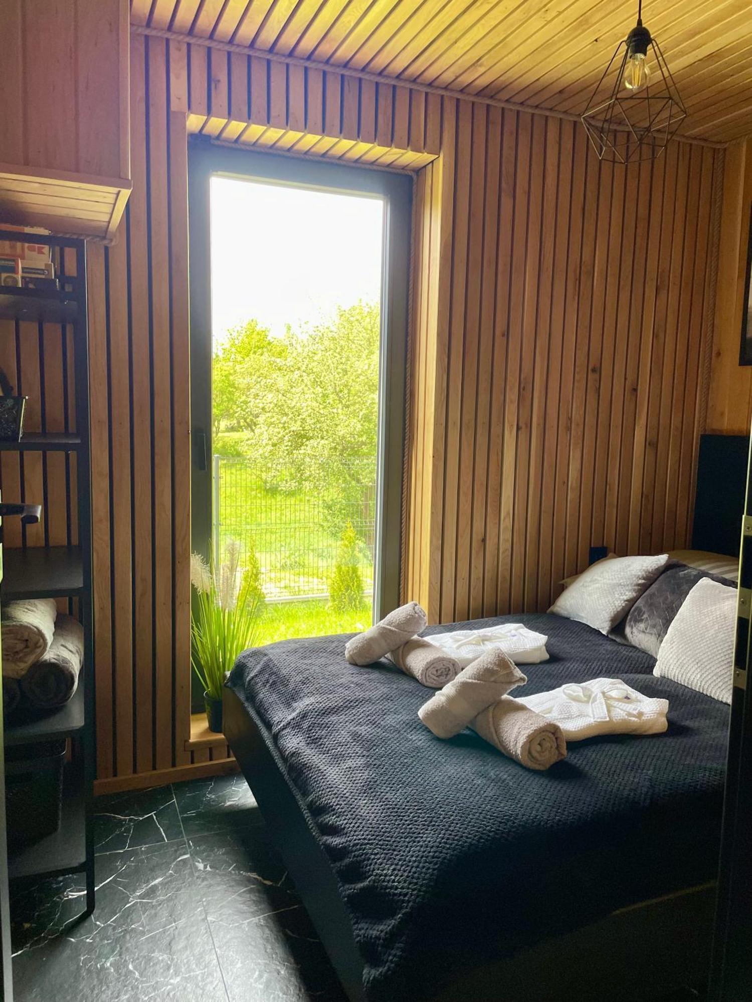 Stodola Na Kresach - Widokowy Drewniany, Caloroczny Jacuzzi & Sauna Holiday home Bodzentyn